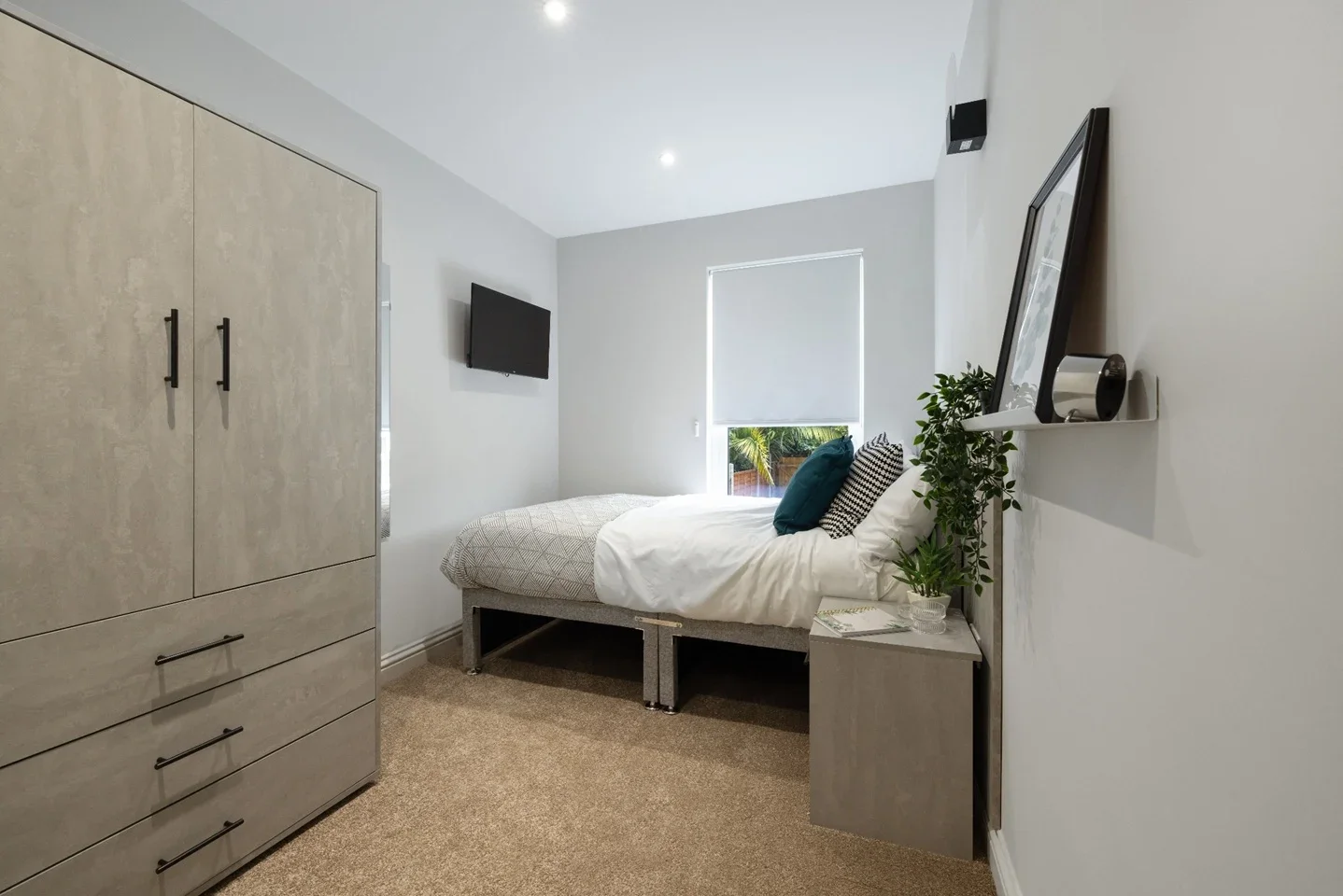 Room Haymen Street in Chatham