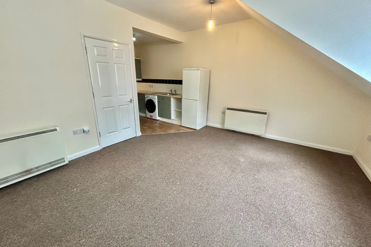 Flat Derby Road in Nottingham
