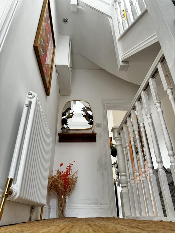 Room Fleeming Road in Greater London