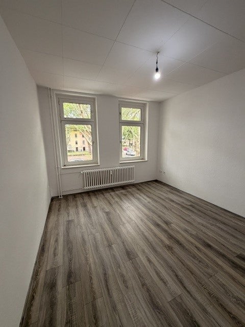 Wohnung Wasgaustraße in Duisburg