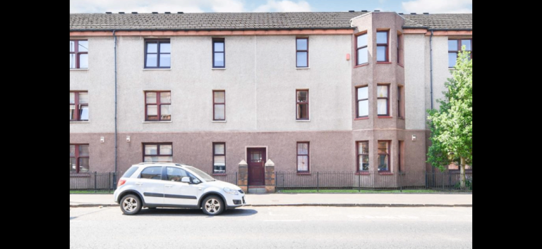 Flat Dumbarton Road in Glasgow