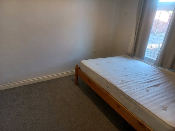 Flat Cardus Street in Manchester