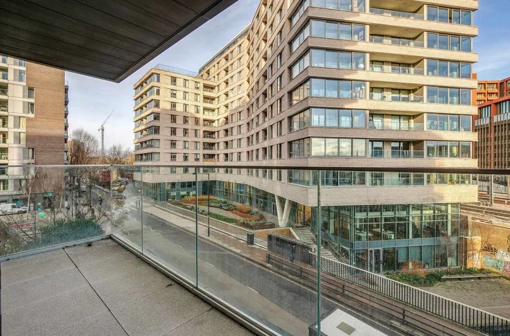 Flat Camley Street in Greater London