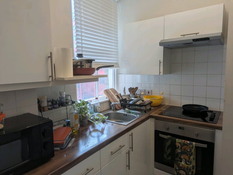 Flat Cromwell Avenue in Greater London