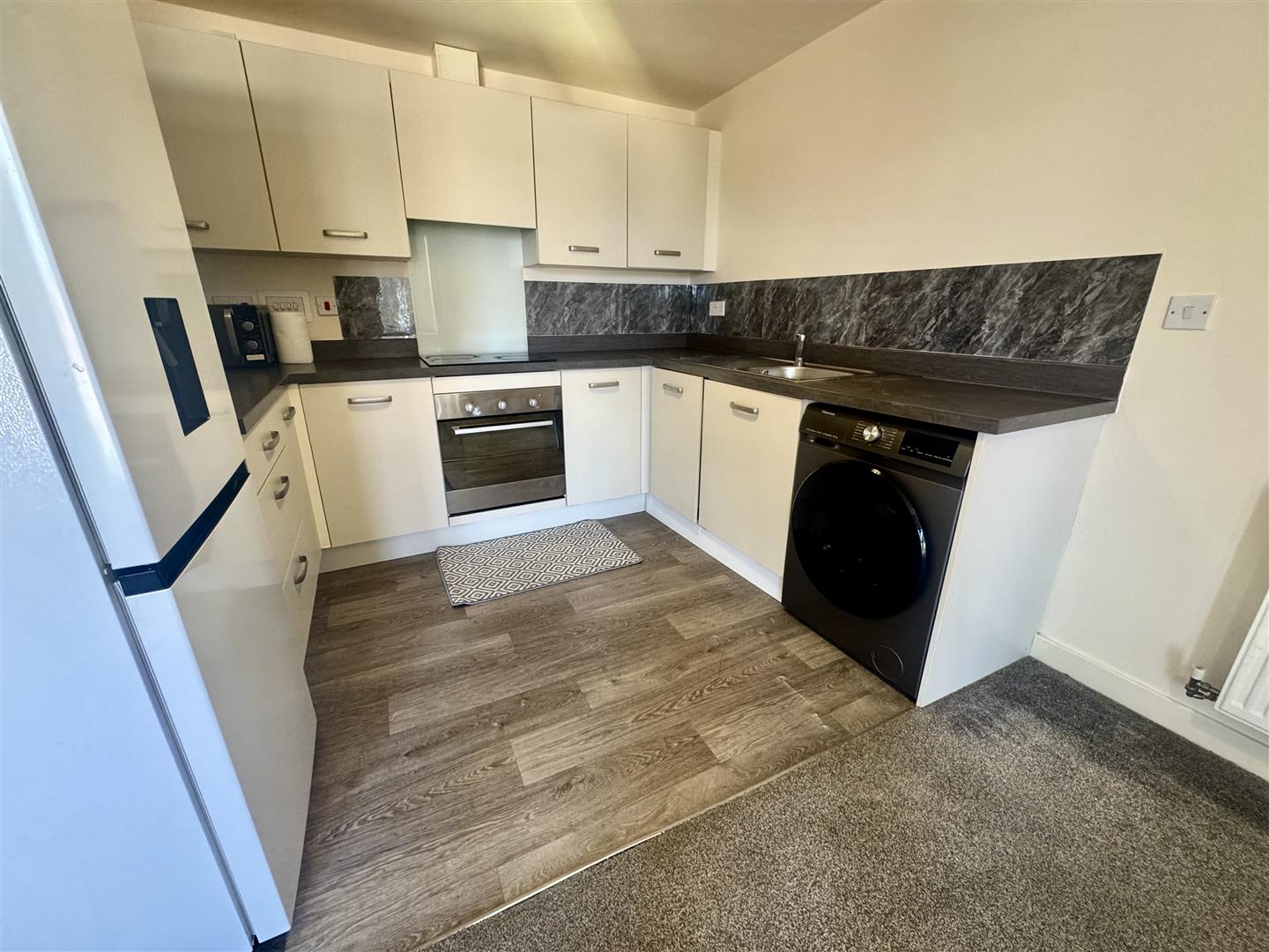 Flat Lavender Way in Sheffield