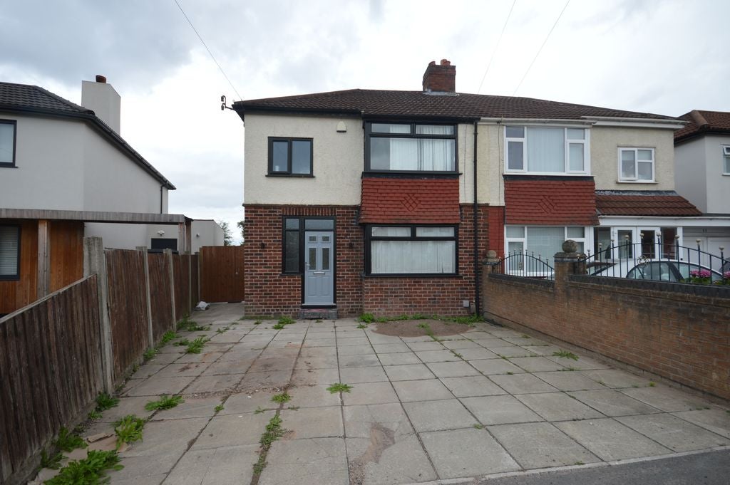 House Baileys Lane in Halewood