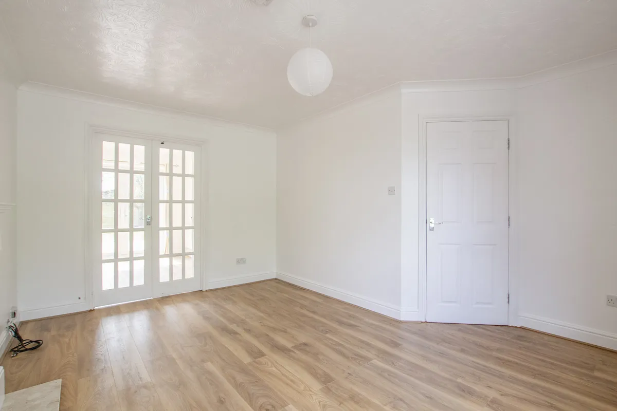 House Huntsmill in South Cambridgeshire