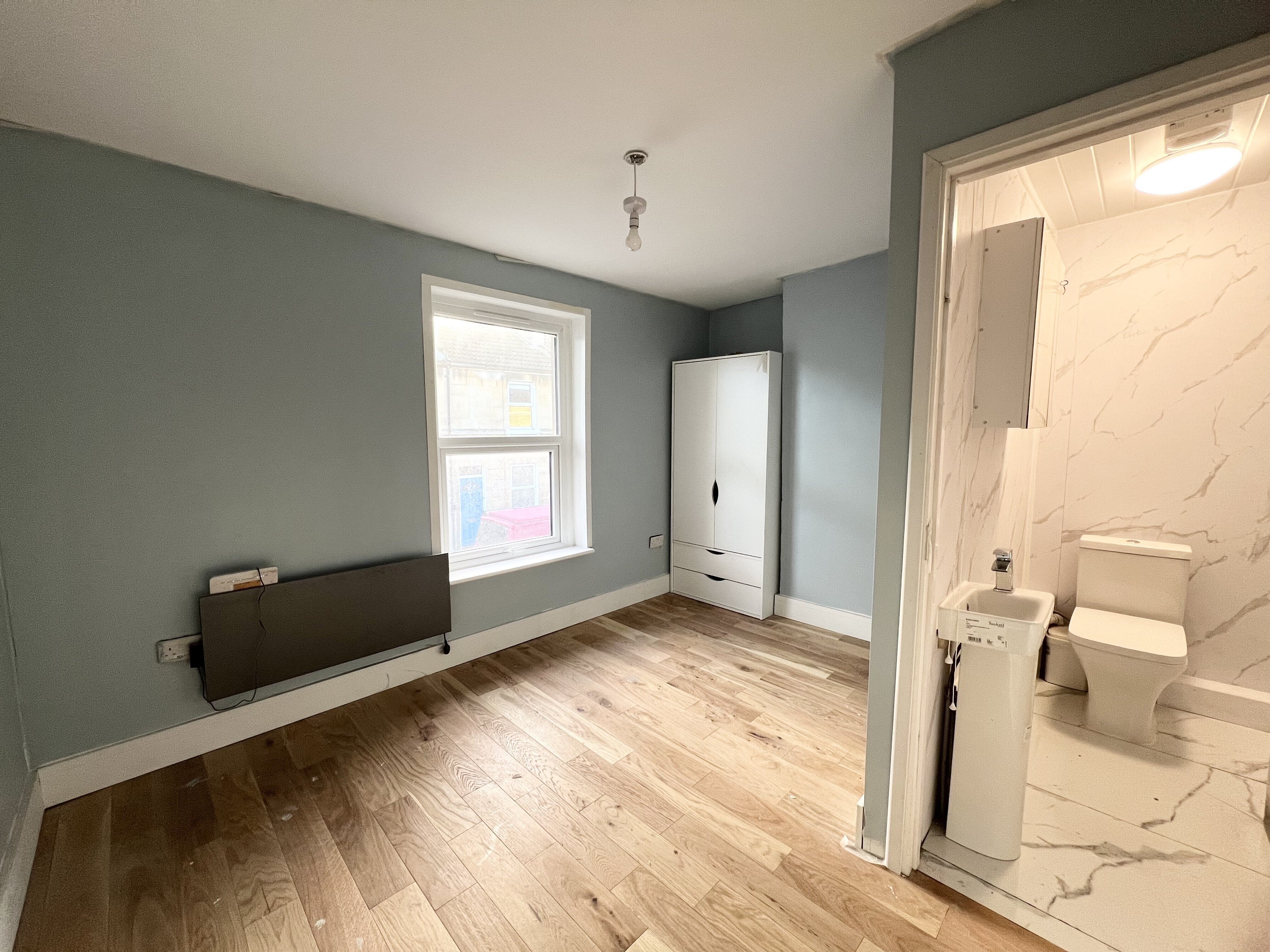 Room South View Road in Bath