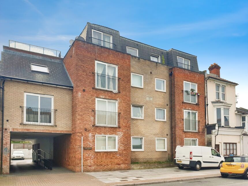 Flat New Road in Portsmouth
