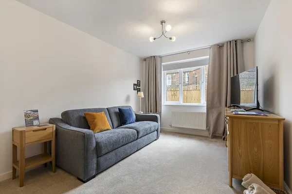 Flat Clifton in York