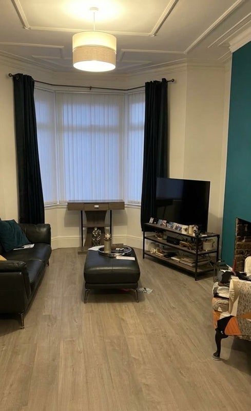 Room Ringstead Road in Greater London