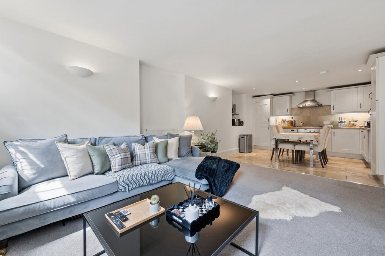 Flat Matlock Green in Derbyshire Dales