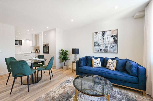 Flat Brompton Road in Greater London