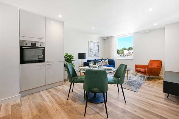 Flat Brompton Road in Greater London