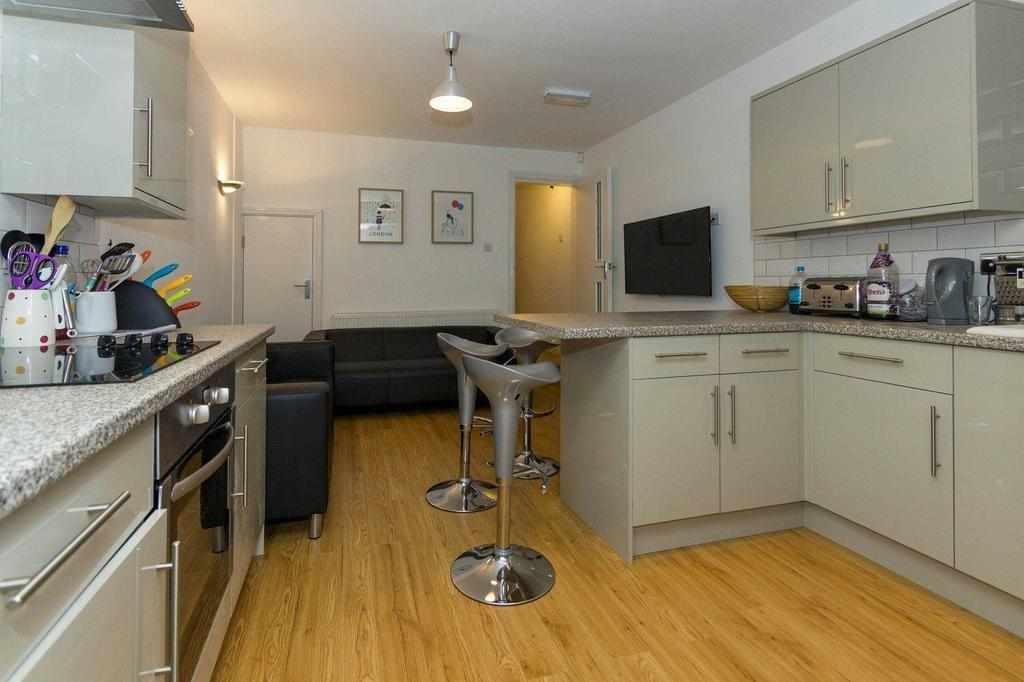 Flat Dawlish Road in Birmingham