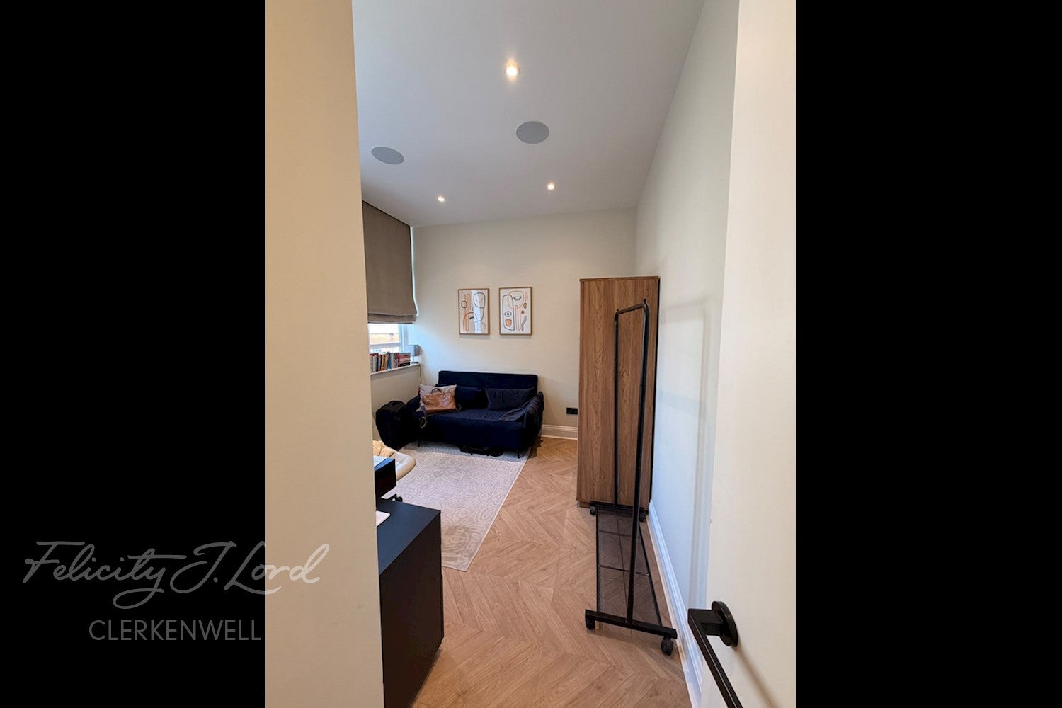 Flat Bunhill Row in Greater London