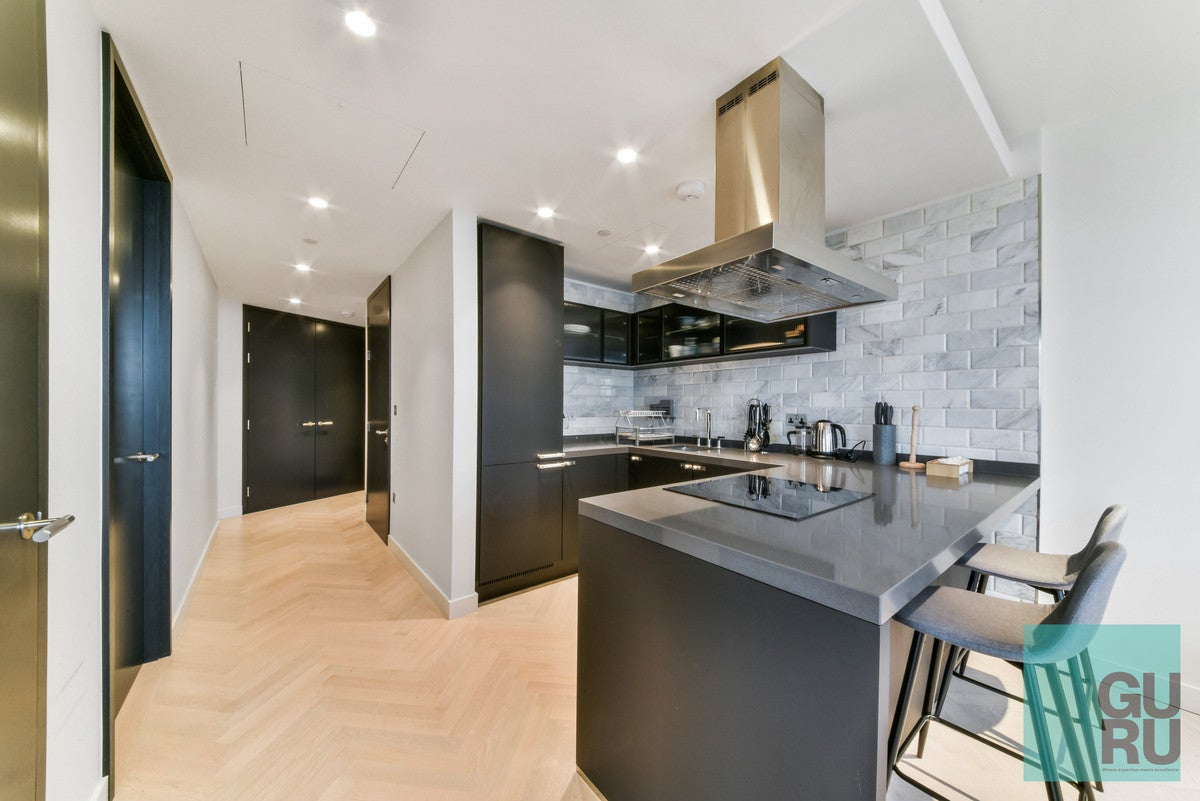 Flat Wilson Street in London Borough of Islington