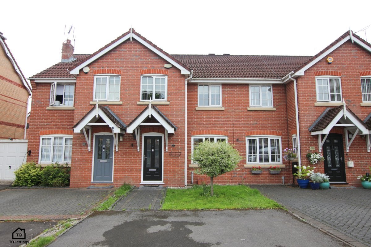 House Alderbury Avenue in Manchester