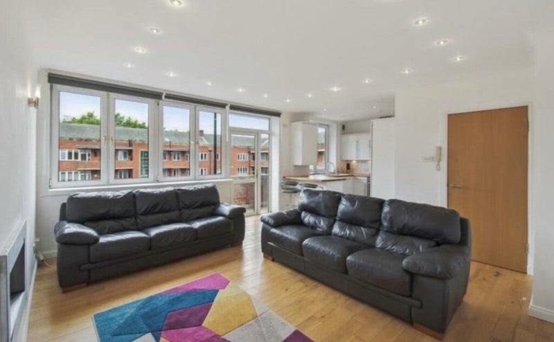 Flat Mingarry Street in Glasgow
