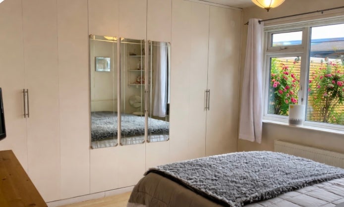 Room Blackhorse Hill in Bristol