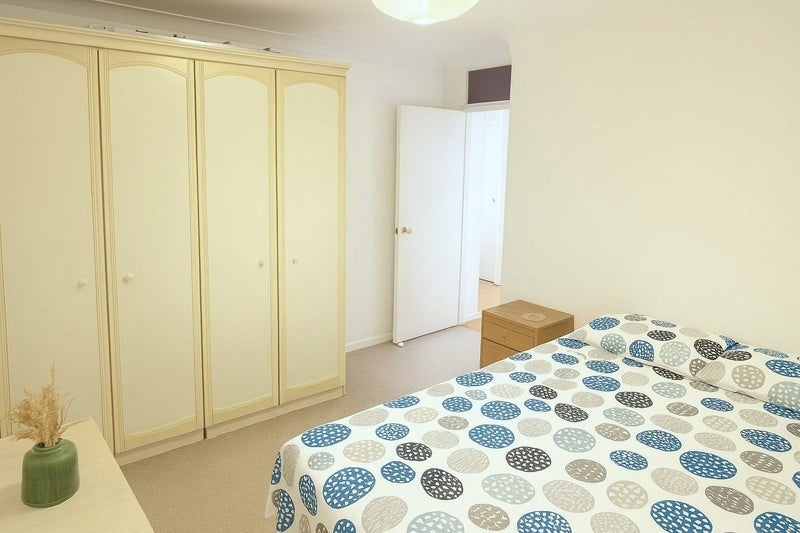 Room Pelham Road in Greater London