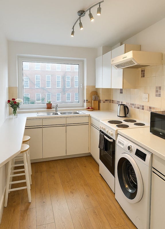 Room Pelham Road in Greater London
