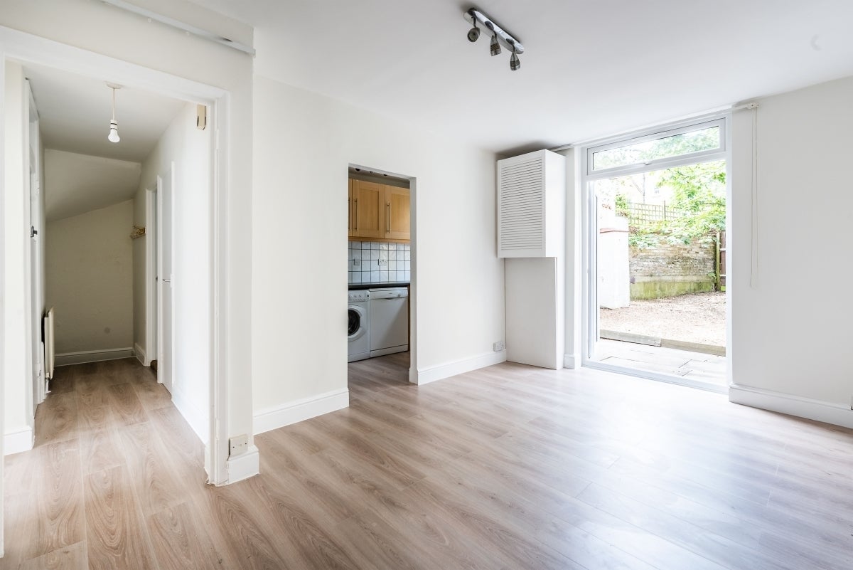 Room Brayburne Avenue in Greater London