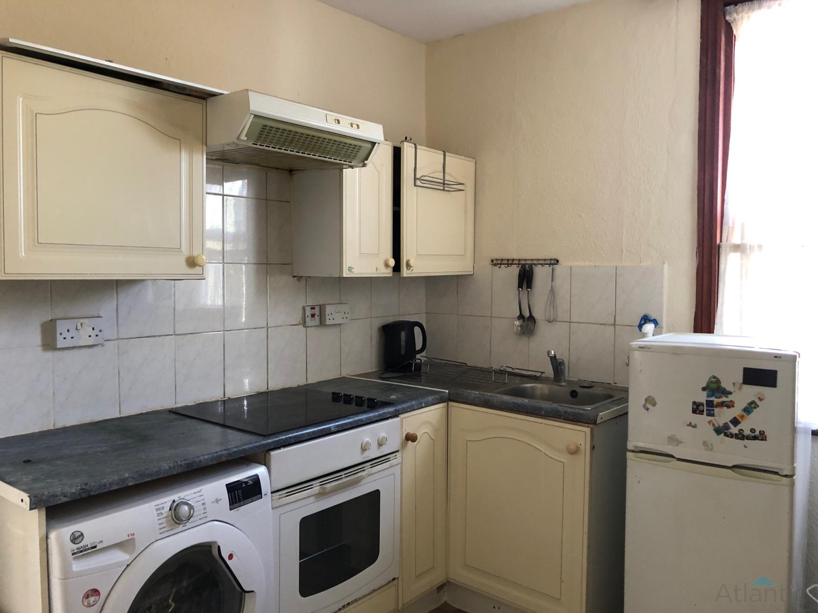 Flat Francis Road in Greater London