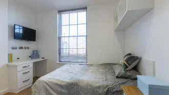 Room De Montfort Street in Leicester