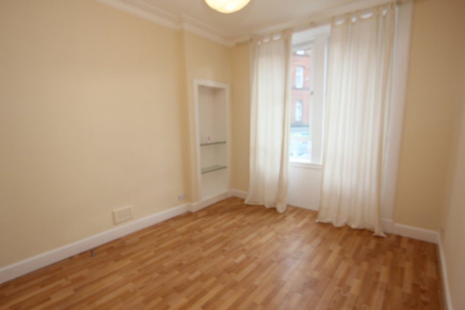 Flat Newlands Road in Glasgow