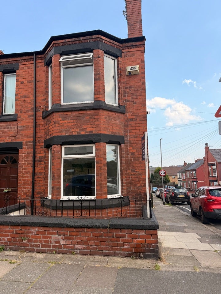 House Woodchurch Road in Oxton Village