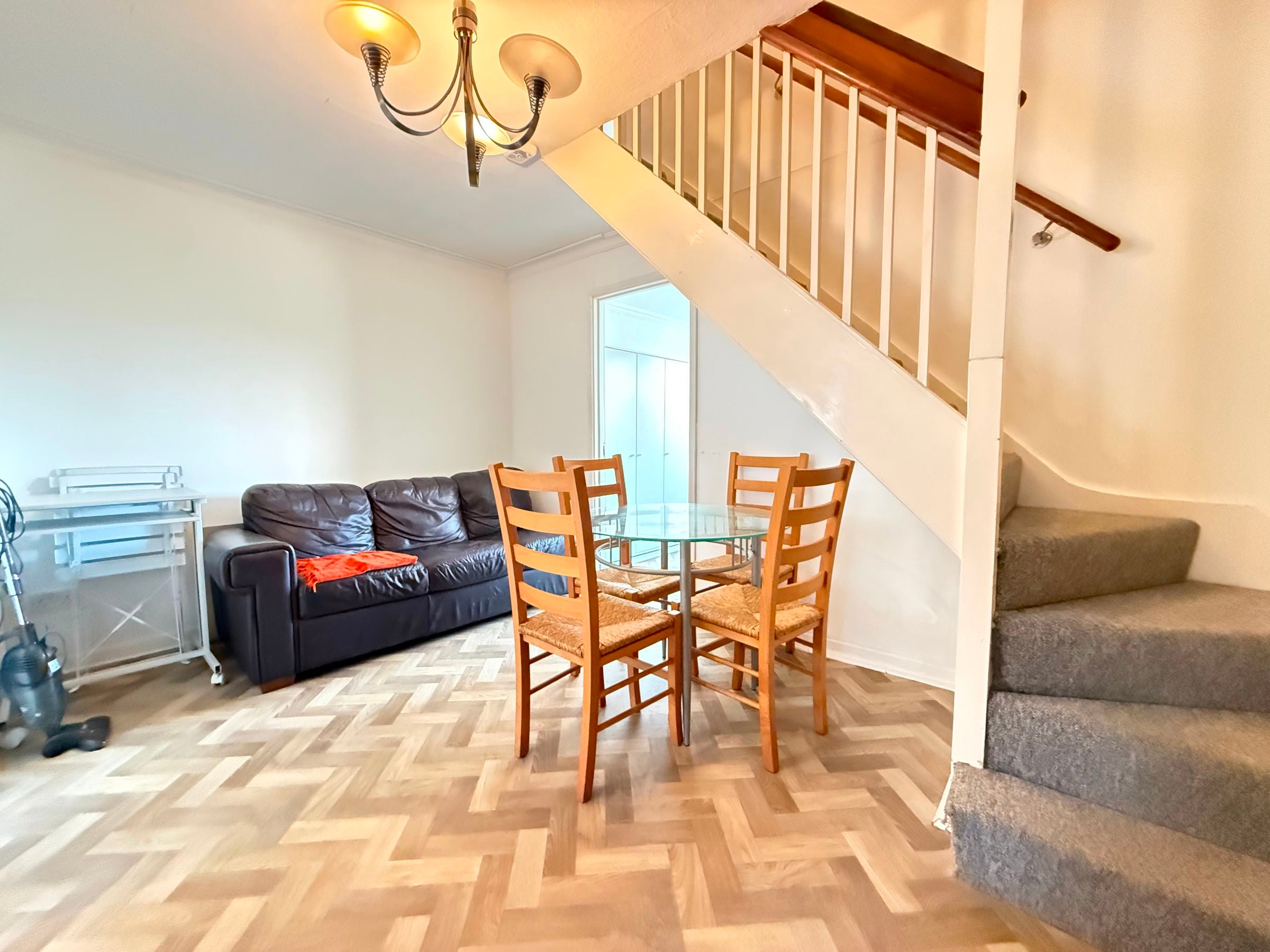 Room Prewett Street in Bristol