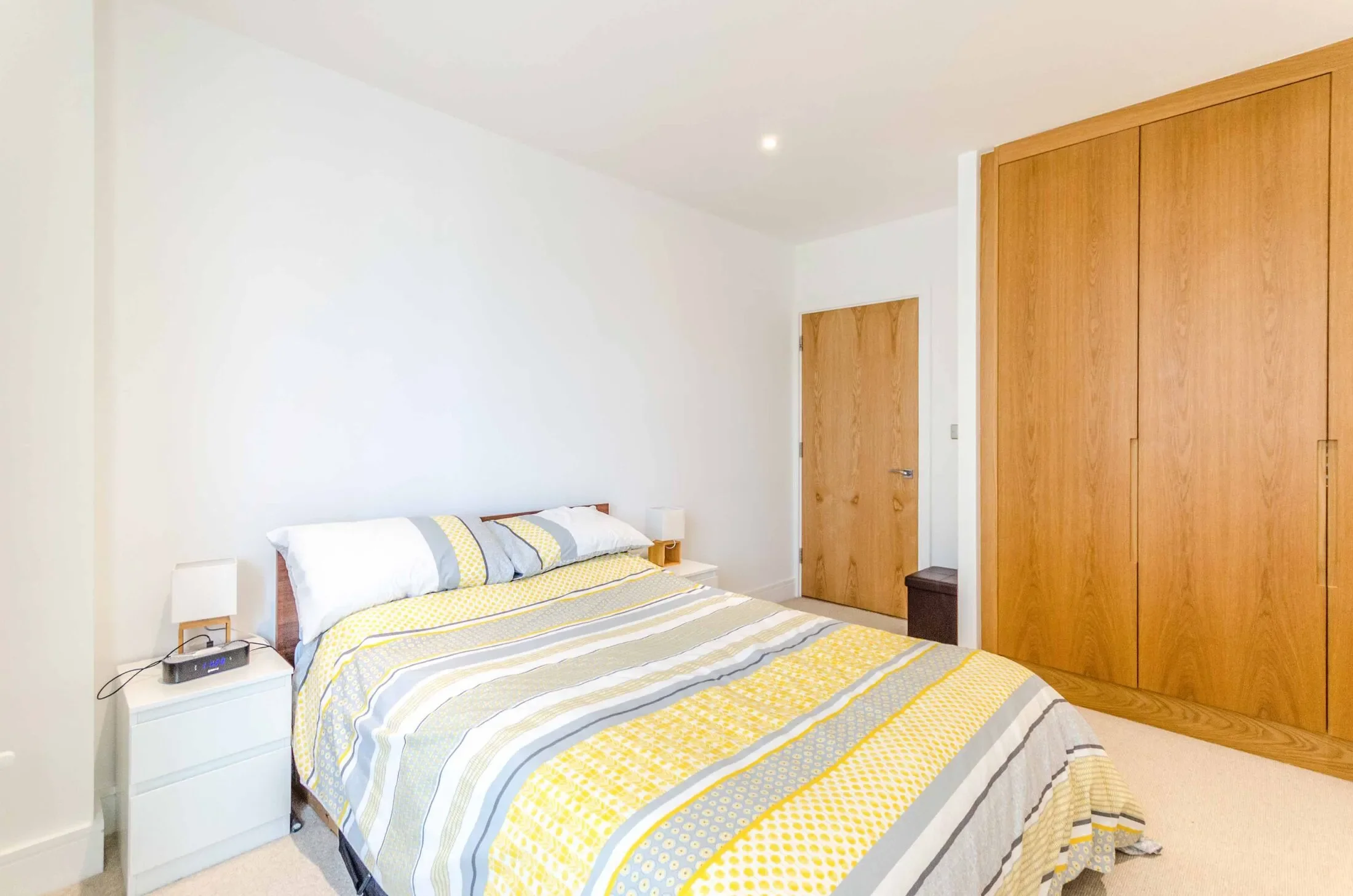 Flat Lower Lea Crossing in Greater London
