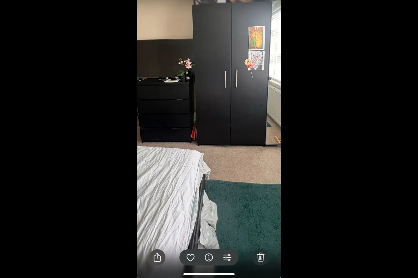Room Masefield Road in Grays