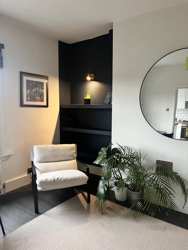 Flat Oakfield Road in Greater London