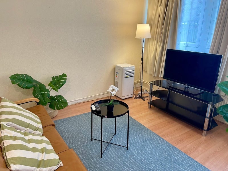 Room Carville Street in Greater London