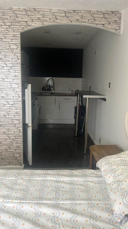 Flat Maunsell Park in Crawley