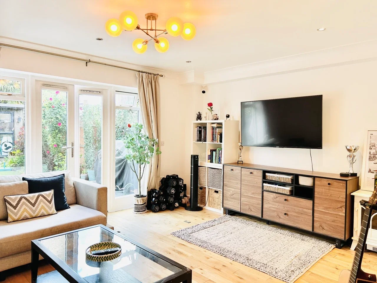House Benjamin Mews in Greater London