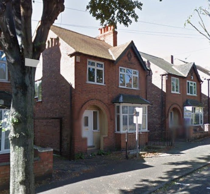 House Harrington Drive in Nottingham