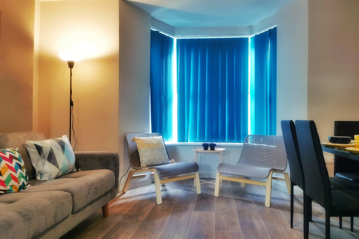 Room Broadway in Pontypridd