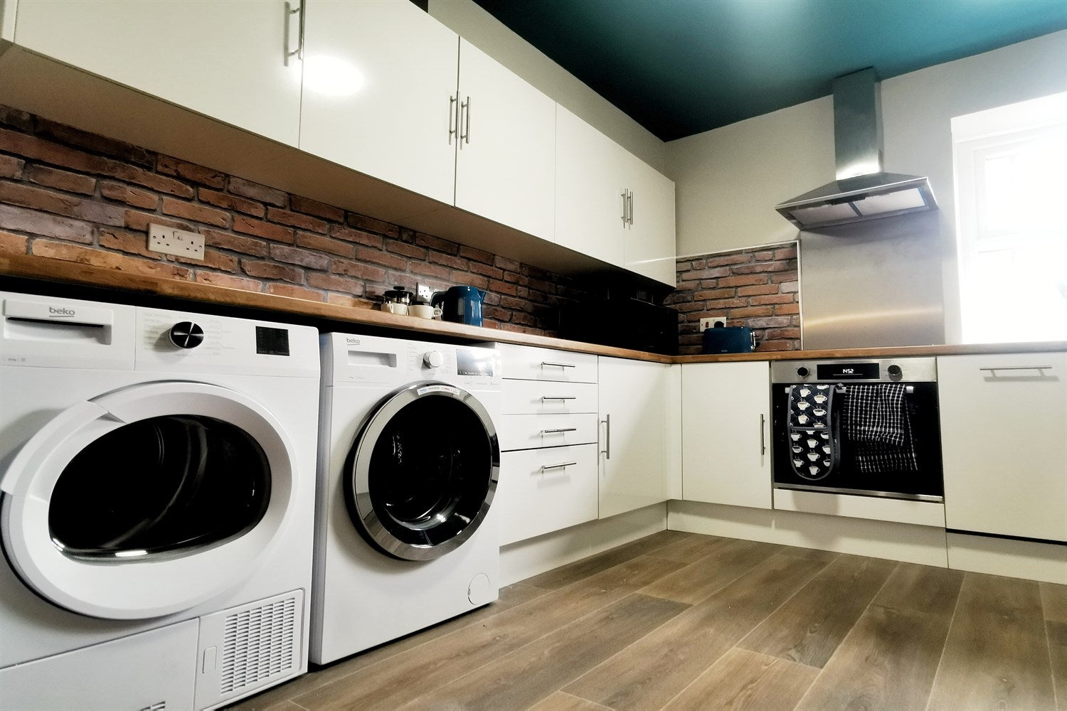 Room Broadway in Pontypridd