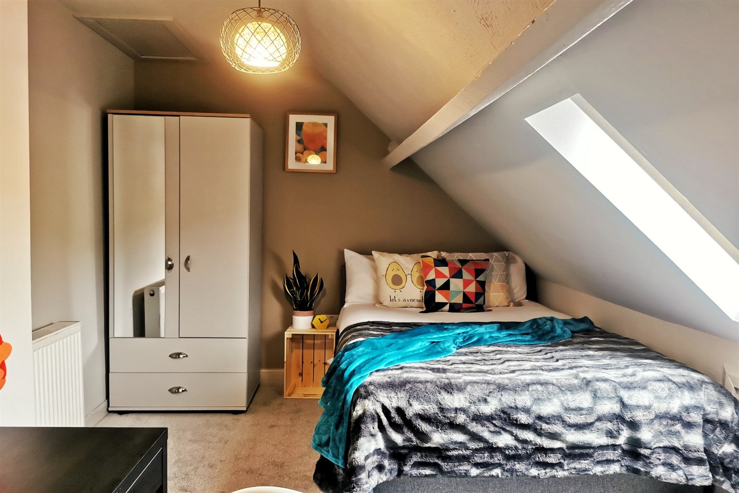 Room Broadway in Pontypridd