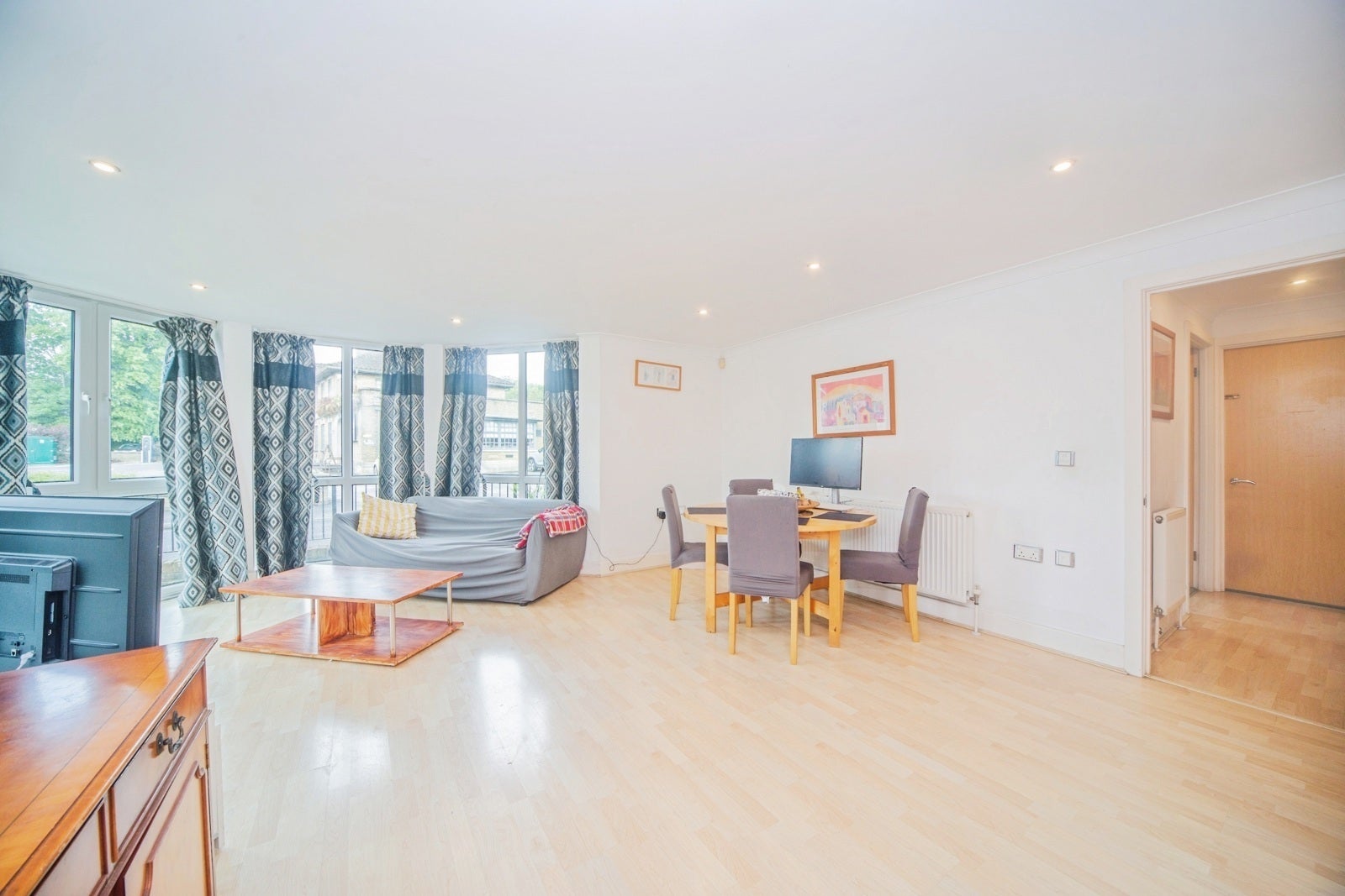Flat Highfield Lane in Southampton