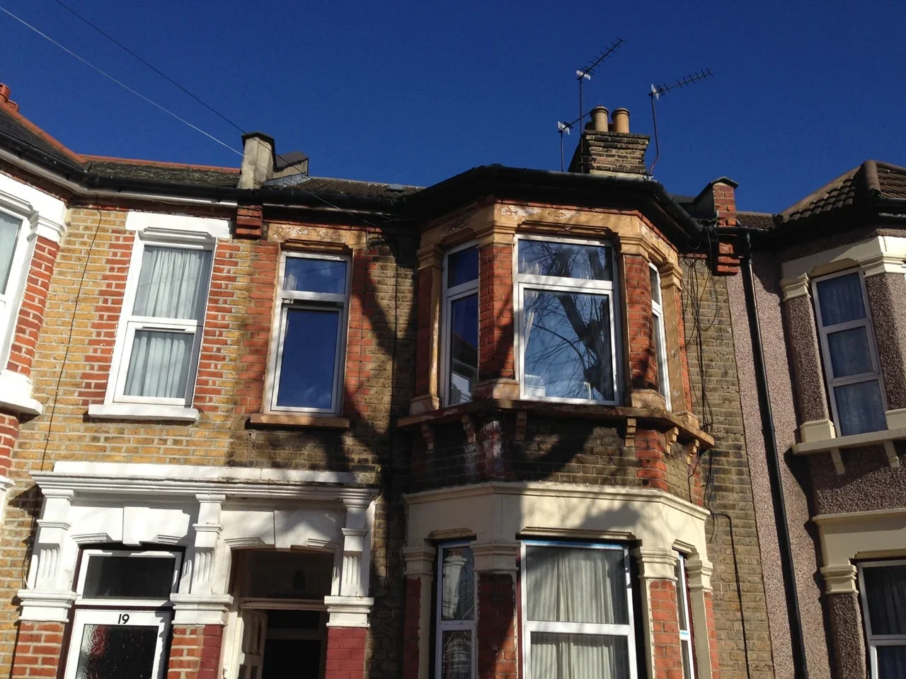 Room Lucas Avenue in Greater London