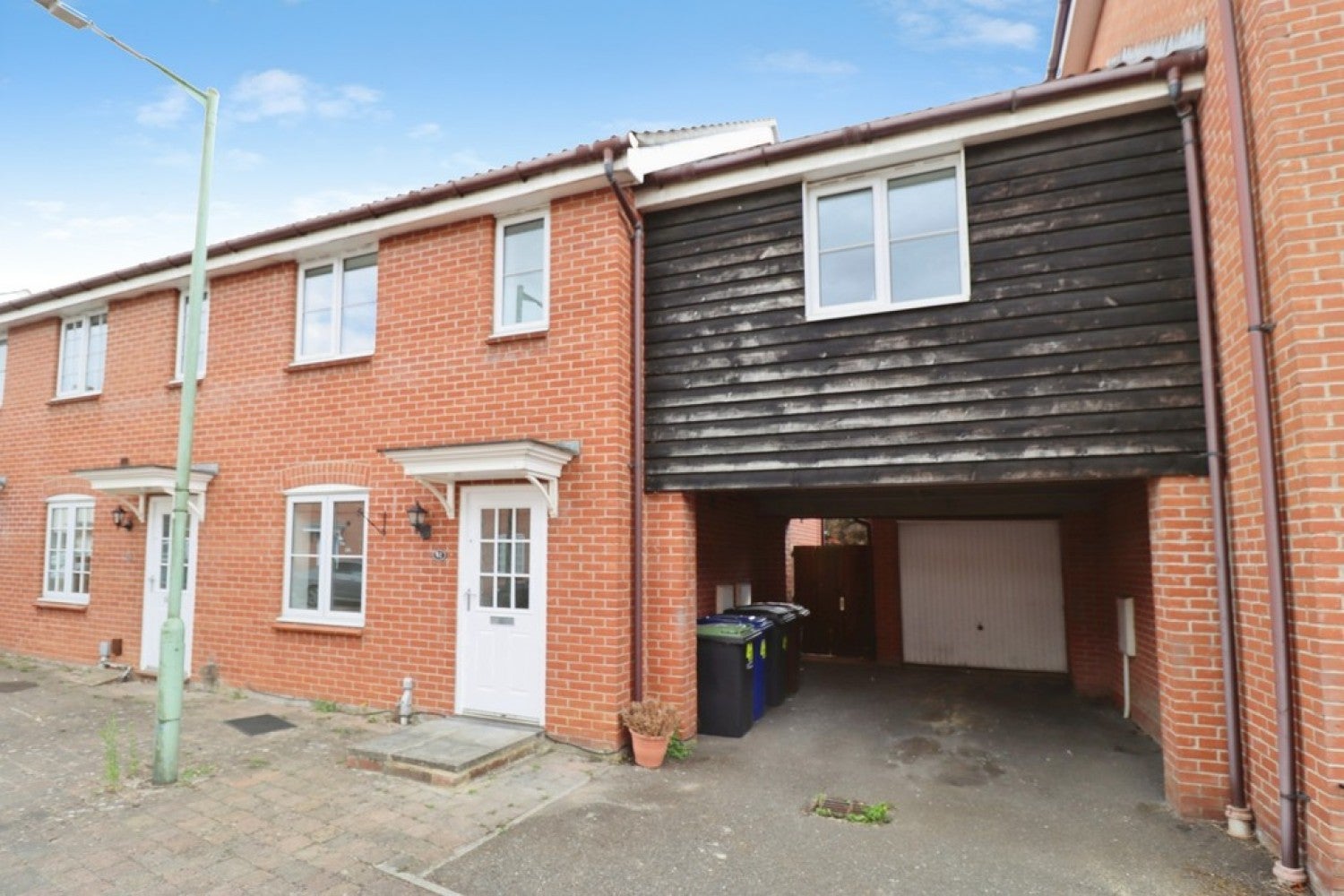 House Bradbrook Close in West Suffolk