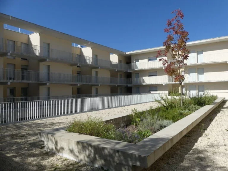 Appartement Rue des Reymonds à Dieulefit