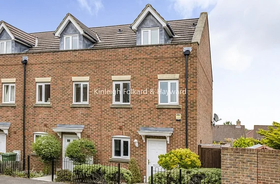 House Gardenia Road in London