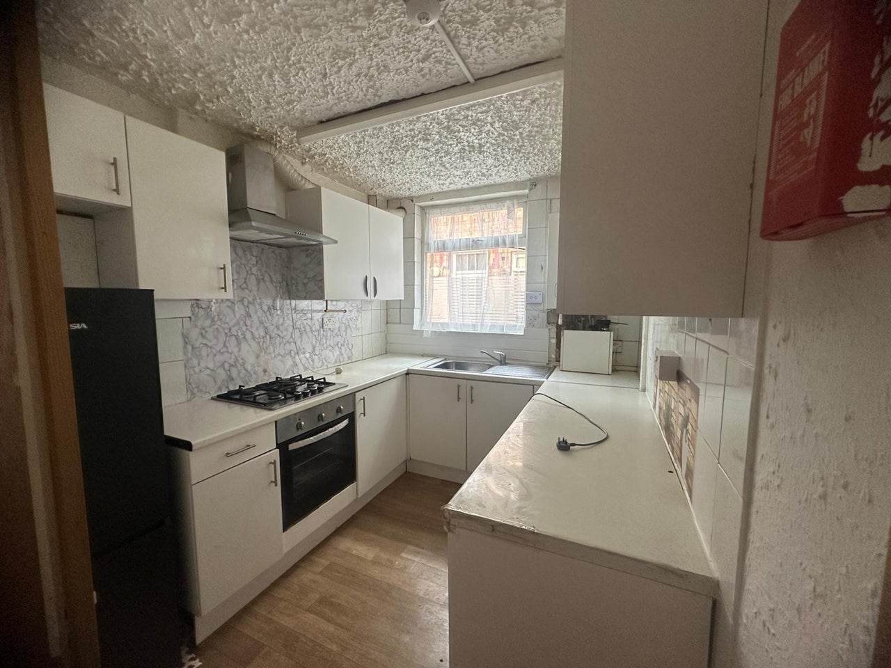 Flat Longbridge Road in Greater London