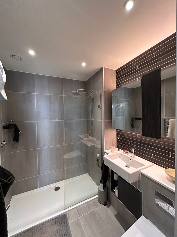 Room Woodberry Down in Greater London