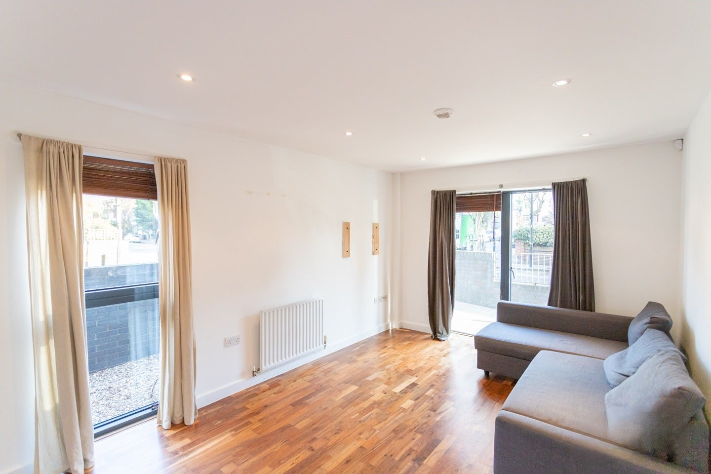 Flat Richmond Road in Greater London
